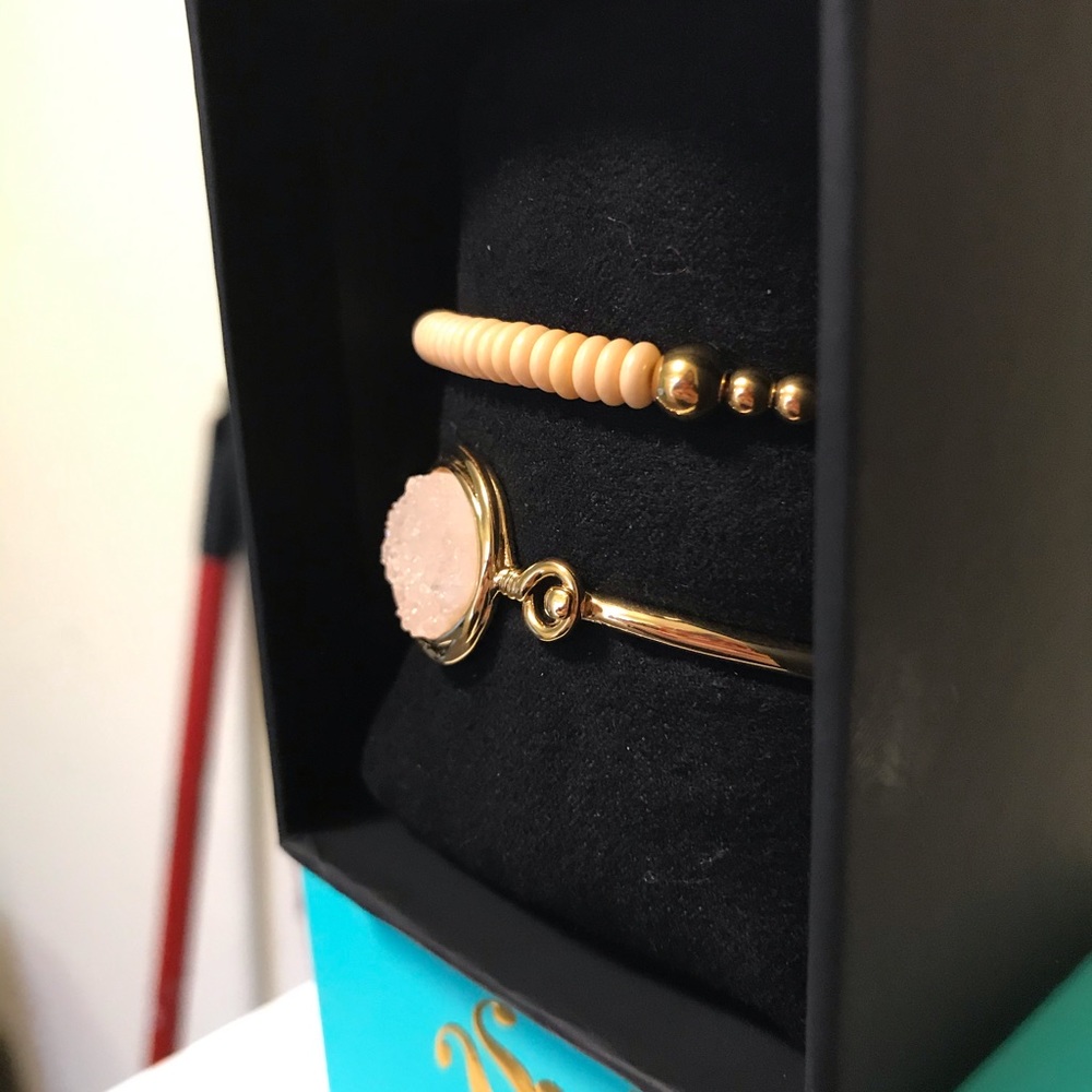 Rustic cuff - Picture 2 of 4